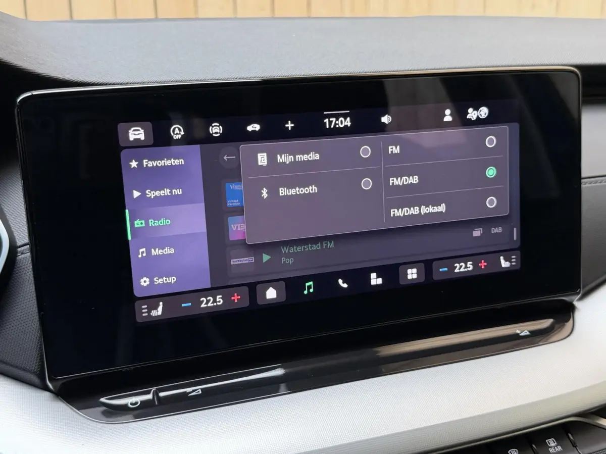 1.5 TSI First Edition Automaat | Apple CarPlay/Android Auto | Achteruitrijcamera | Cruise & climate control | LED koplampen | Stoel- en stuurwielverwarming | Rijstrooksensor | Parkeersensore