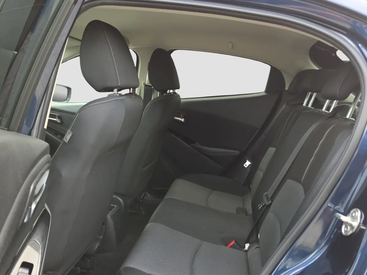 1.5 Skyactiv-G GT-M Stoelverwarming | Head-up Display | Camera | Climate control | Full map navigatie |