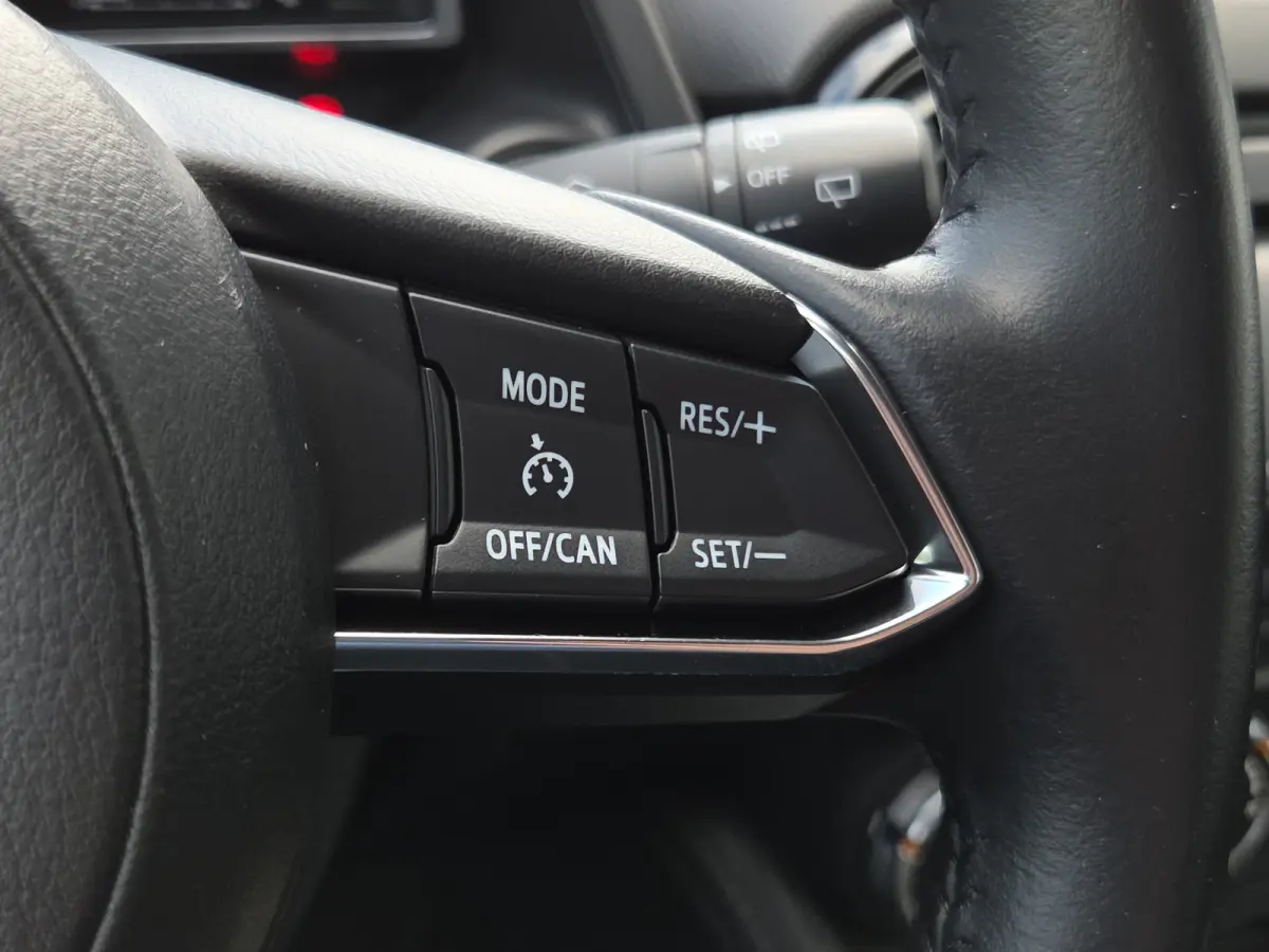 1.5 Skyactiv-G GT-M Stoelverwarming | Head-up Display | Camera | Climate control | Full map navigatie |