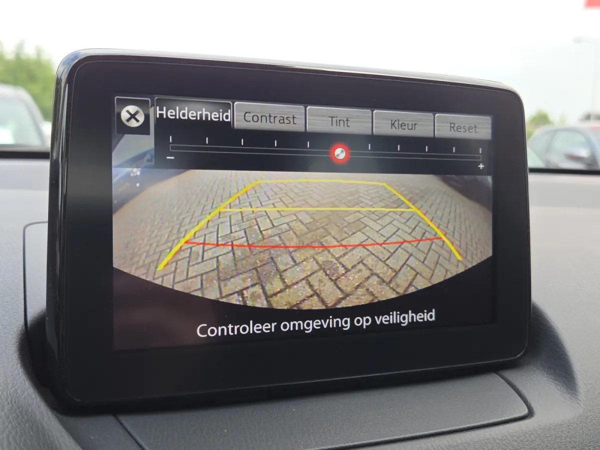 1.5 Skyactiv-G GT-M Stoelverwarming | Head-up Display | Camera | Climate control | Full map navigatie |