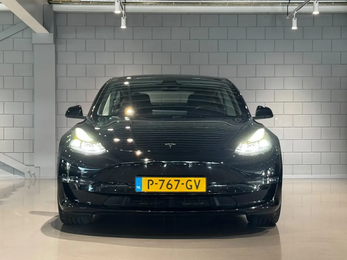 Long Range AWD 75 kWh