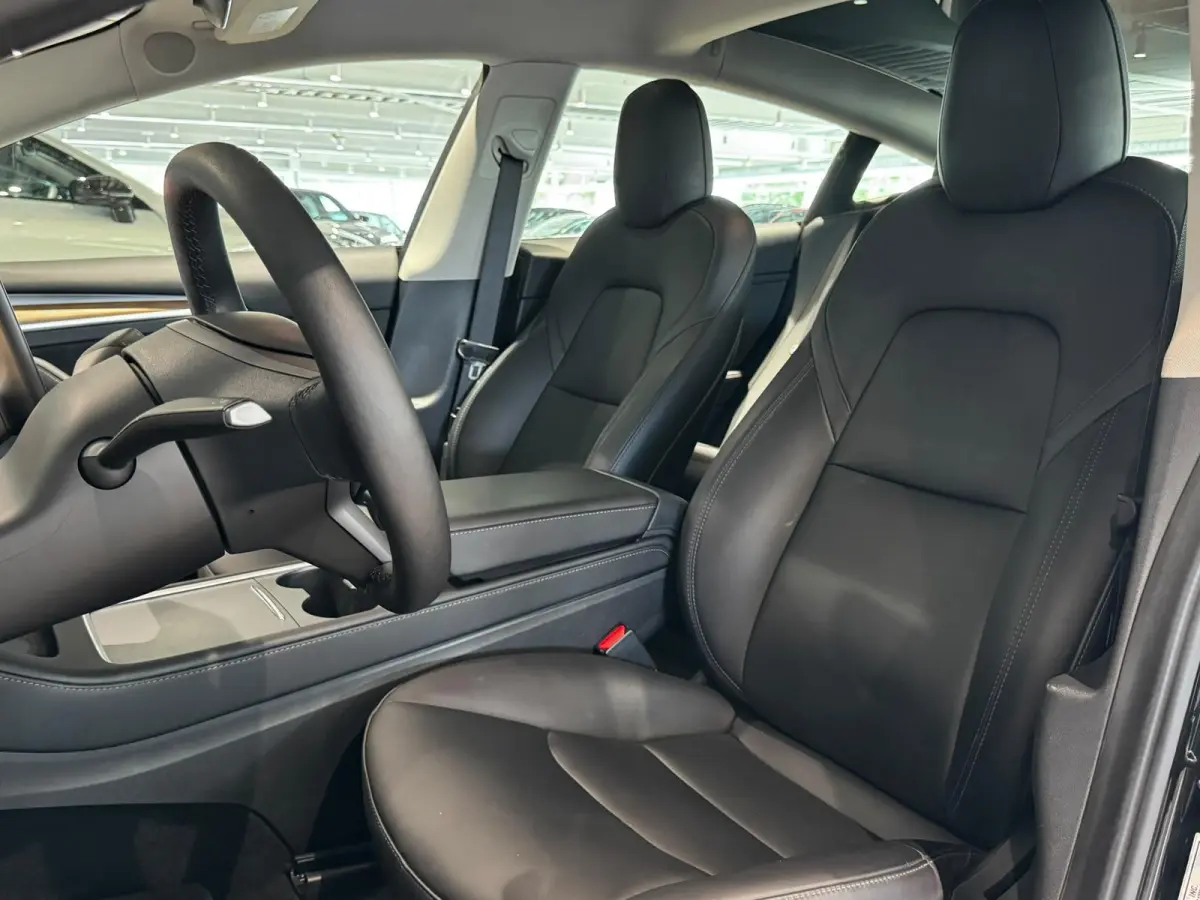 Long Range AWD 75 kWh