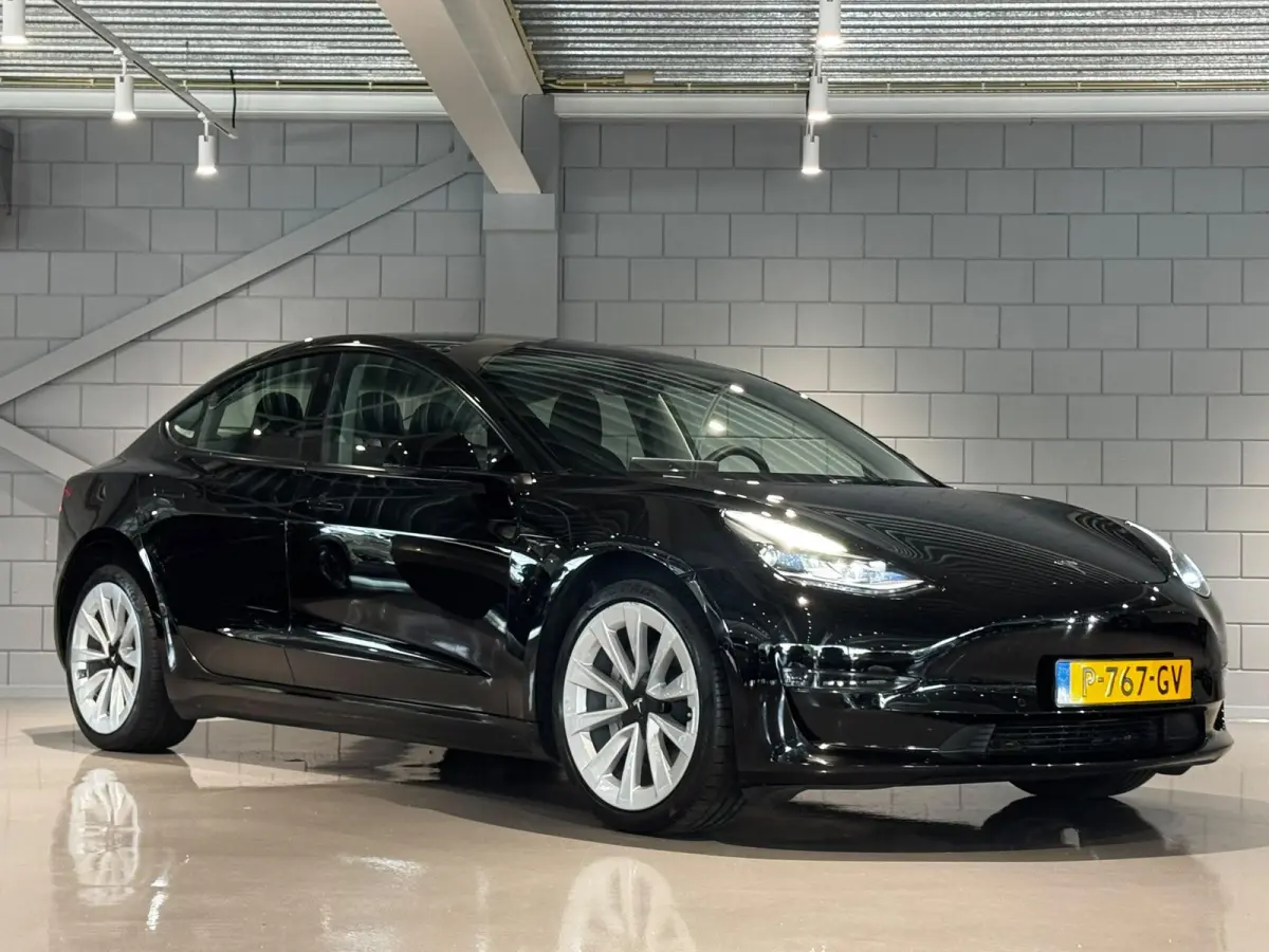 Long Range AWD 75 kWh