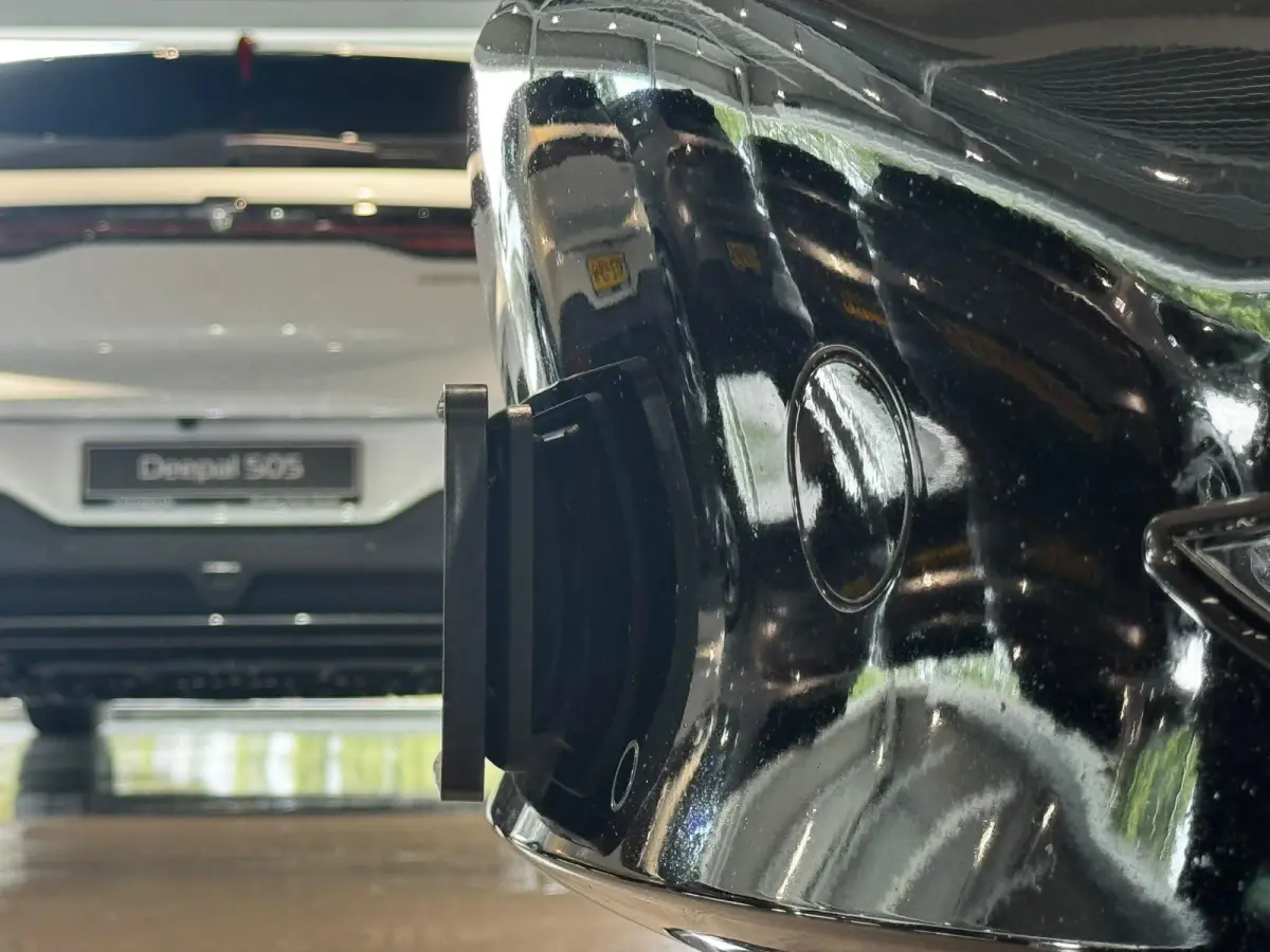 Long Range AWD 75 kWh
