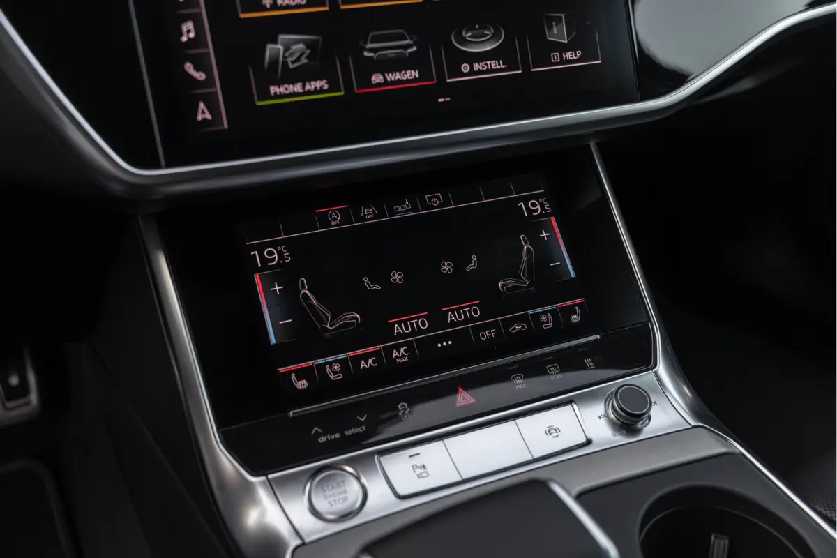 55 TFSI Quattro 340pk S-line Luchtv. HD-Matrix 4-wielsturing Standkachel ACC