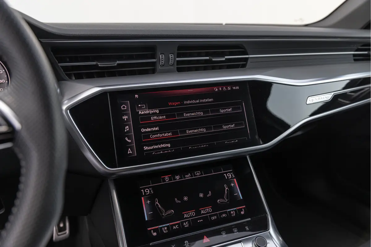 55 TFSI Quattro 340pk S-line Luchtv. HD-Matrix 4-wielsturing Standkachel ACC