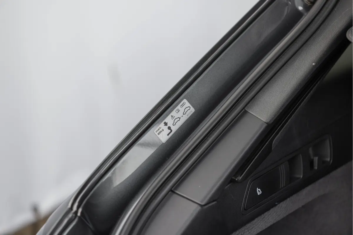 55 TFSI Quattro 340pk S-line Luchtv. HD-Matrix 4-wielsturing Standkachel ACC