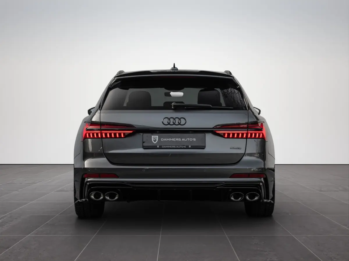 55 TFSI Quattro 340pk S-line Luchtv. HD-Matrix 4-wielsturing Standkachel ACC