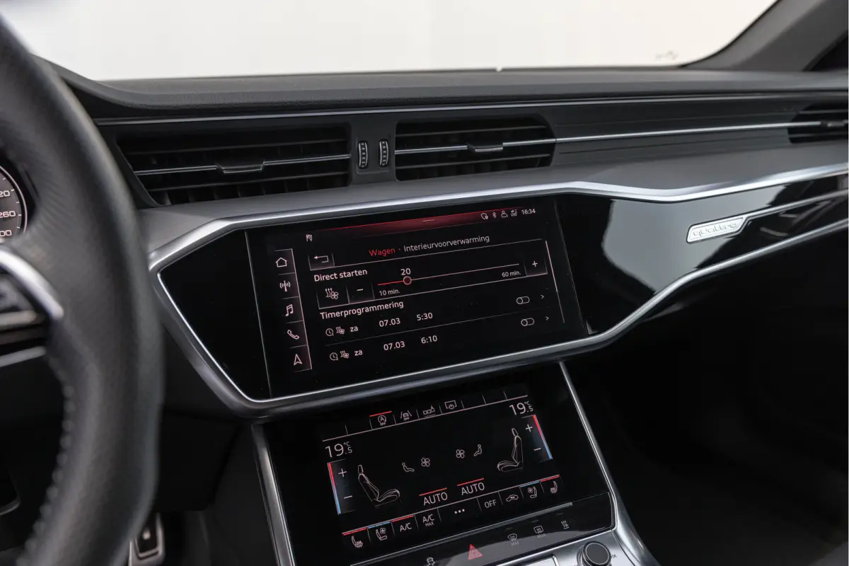 55 TFSI Quattro 340pk S-line Luchtv. HD-Matrix 4-wielsturing Standkachel ACC