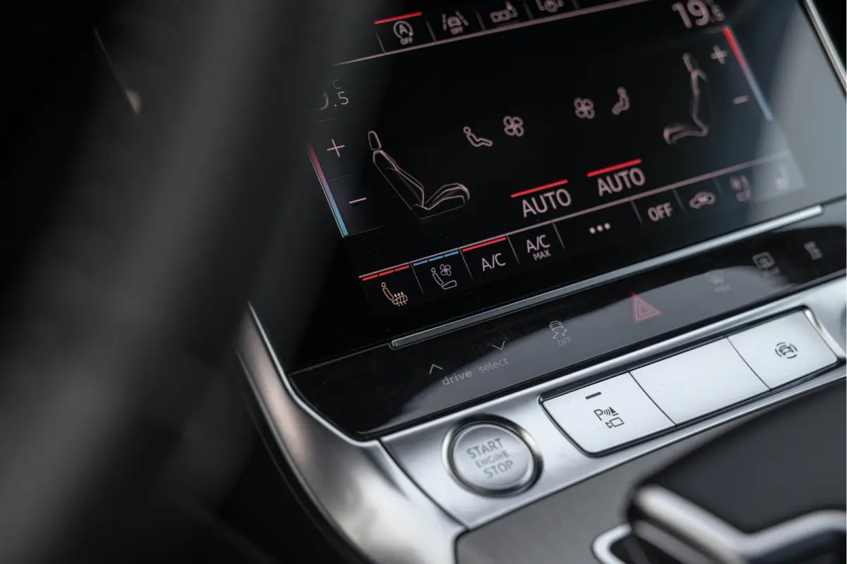 55 TFSI Quattro 340pk S-line Luchtv. HD-Matrix 4-wielsturing Standkachel ACC