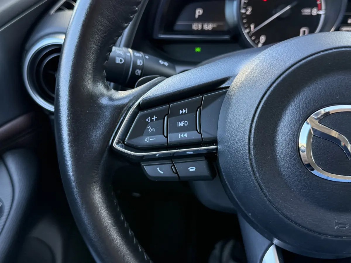 2.0 SkyActiv-G 120 GT-M | Leder | Memory | Leder | Camera | 18 inch