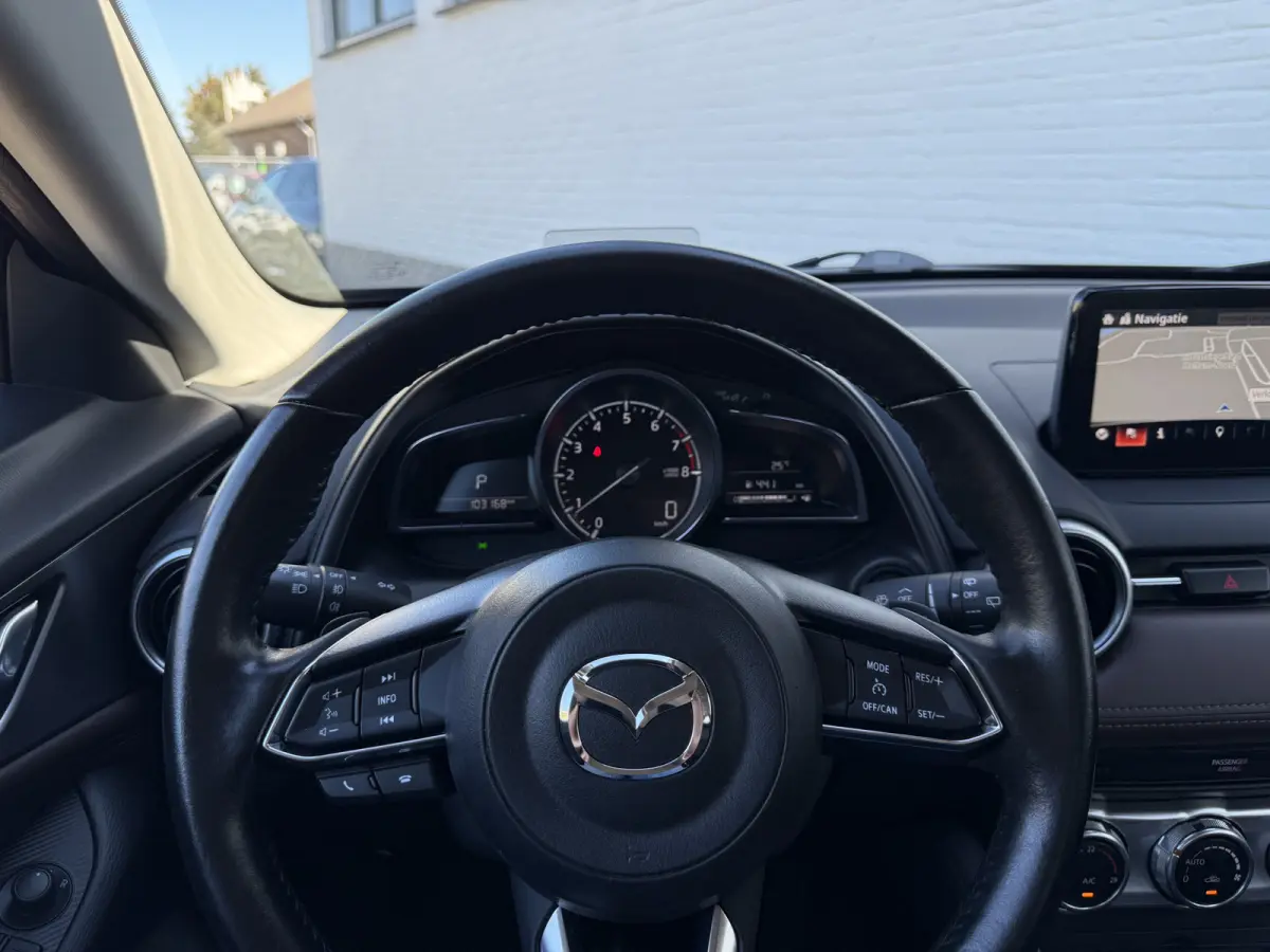 2.0 SkyActiv-G 120 GT-M | Leder | Memory | Leder | Camera | 18 inch