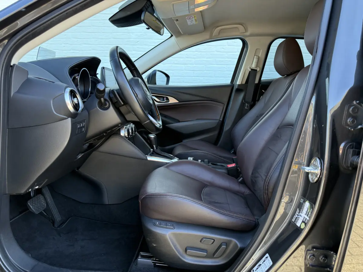 2.0 SkyActiv-G 120 GT-M | Leder | Memory | Leder | Camera | 18 inch