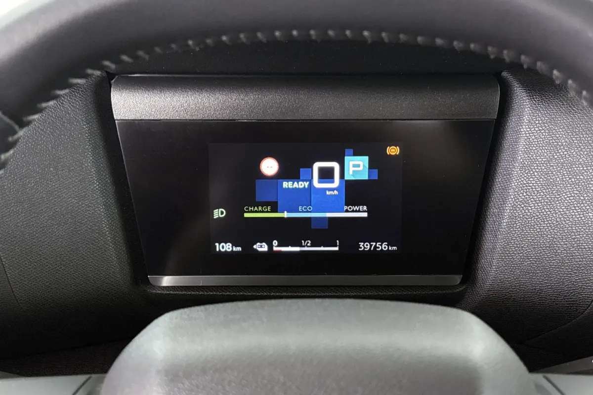 You 50 kWh SOH 97% Achteruitrijcamera Apple CarPlay