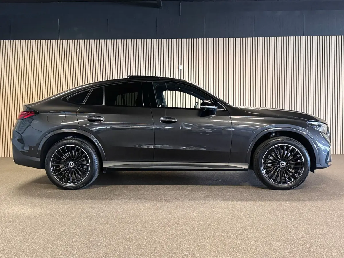 300e 4 Matic AMG STYLING-PANORAMA-MEMORY-BURMESTER-HEAD UP-ZEER COMPLEET