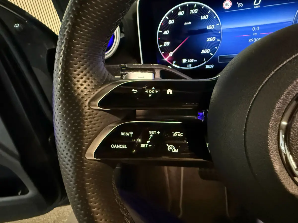 300e 4 Matic AMG STYLING-PANORAMA-MEMORY-BURMESTER-HEAD UP-ZEER COMPLEET