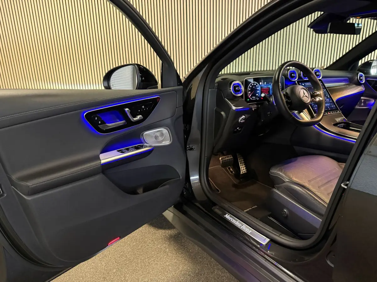 300e 4 Matic AMG STYLING-PANORAMA-MEMORY-BURMESTER-HEAD UP-ZEER COMPLEET
