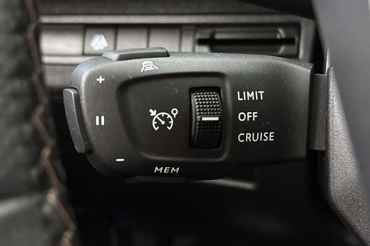 1.2 PureTech GT Black Pack Trekhaak Keyless Stoelverwarming