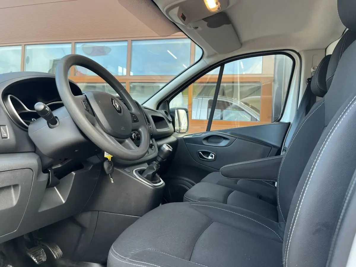 2.0 dCi E6 120pk Comfort 3p Lease €253p/m, Airco, PDC, Cruise controle, Onderhoudshistorie aanwezig