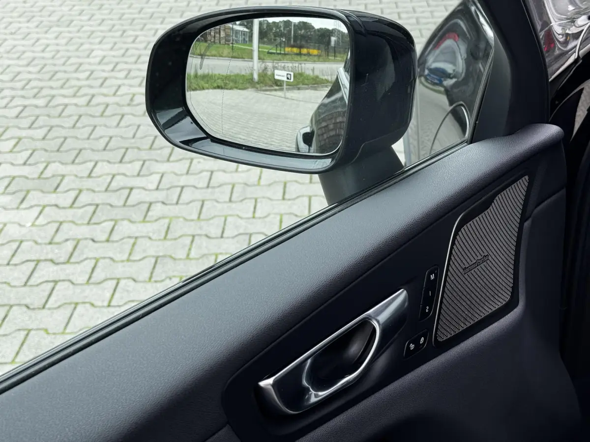 2.0 T8 Plug-in hybrid AWD Plus Black Edition 455 PK | Nappa comfort stoelen | Pano | 21 Inch