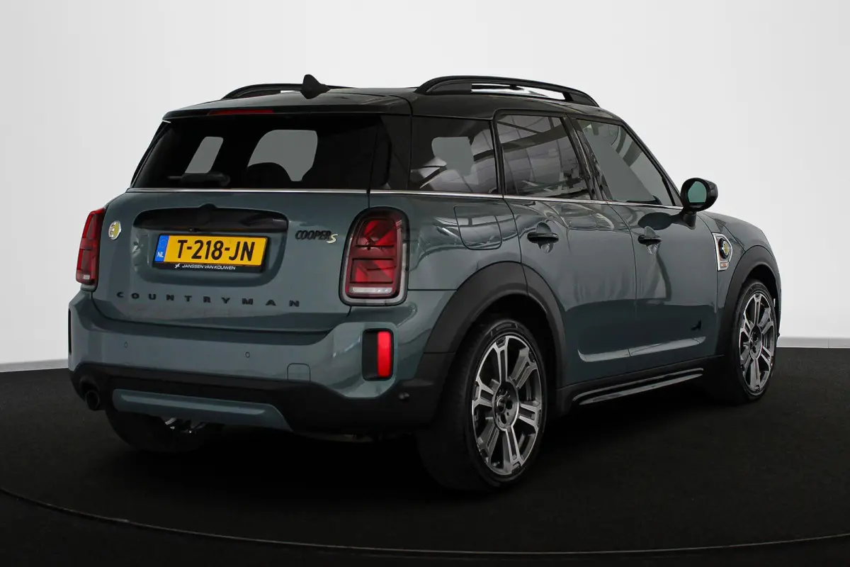 1.5 Cooper ALL4 Classic Pano Leder Harman Kardon Stoelverwarming Camera