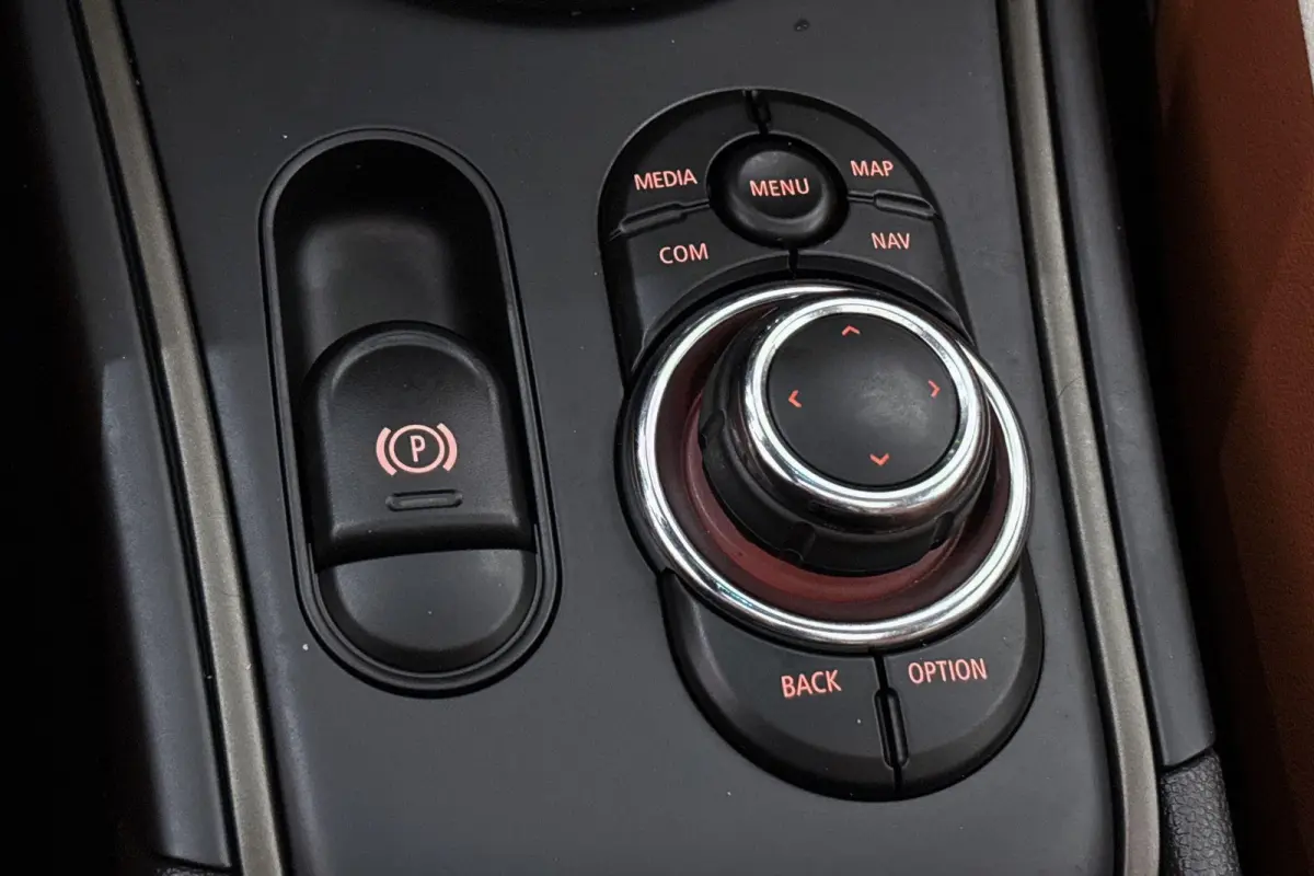1.5 Cooper ALL4 Classic Pano Leder Harman Kardon Stoelverwarming Camera