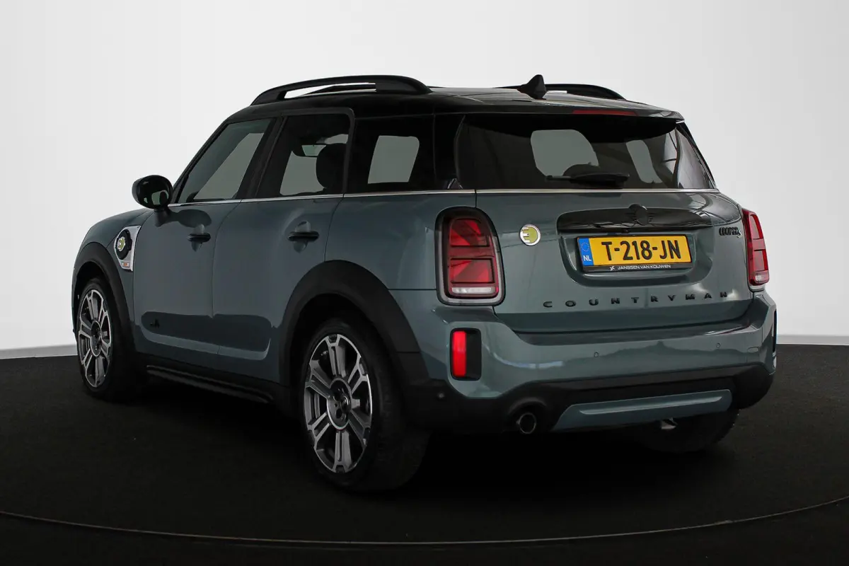 1.5 Cooper ALL4 Classic Pano Leder Harman Kardon Stoelverwarming Camera