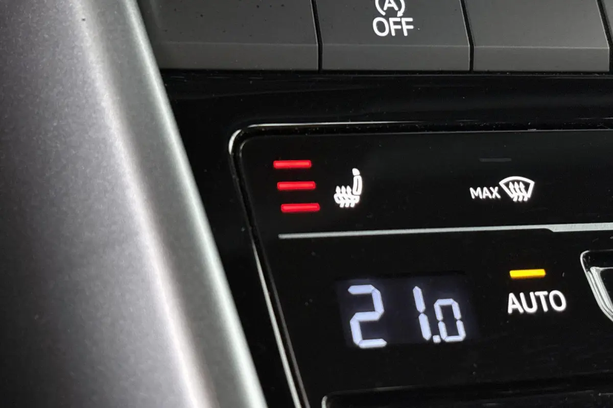 1.0 TSI Style Stoel-Stuurverwarming Apple CarPlay