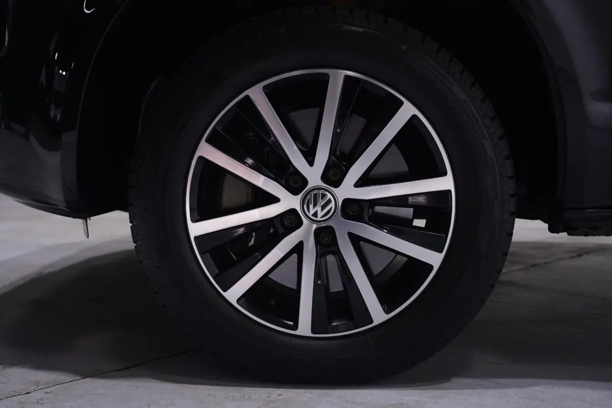 2.0 TDI Dubbel Cabine L2 4Motion Marge Auto Airco, Navi, Xenon, PDC V+A, 6-Zits