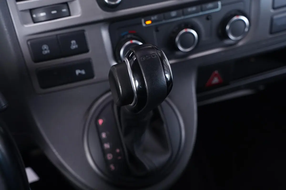 2.0 TDI Dubbel Cabine L2 4Motion Marge Auto Airco, Navi, Xenon, PDC V+A, 6-Zits
