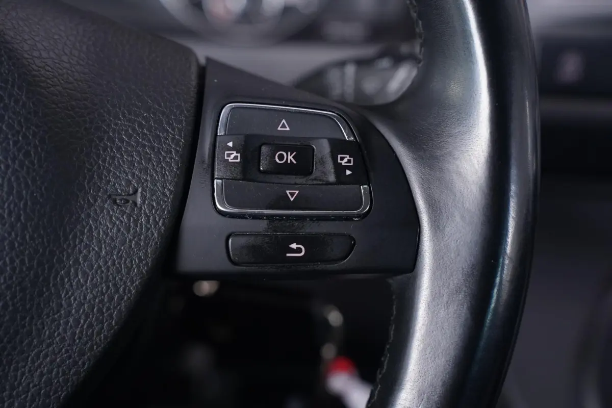 2.0 TDI Dubbel Cabine L2 4Motion Marge Auto Airco, Navi, Xenon, PDC V+A, 6-Zits