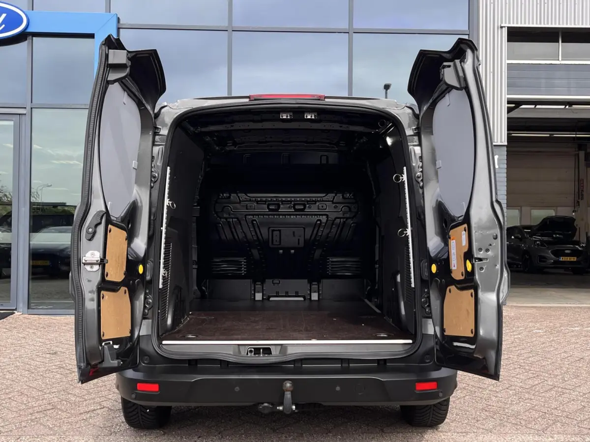 1.5 EcoBlue L2 Limited 120PK Automaat Trekhaak Adaptieve Cruise Camera Stoelverwarming Verwarmde Voorruit Navi Climate Privacy Glass *Rijk Uitgerust*