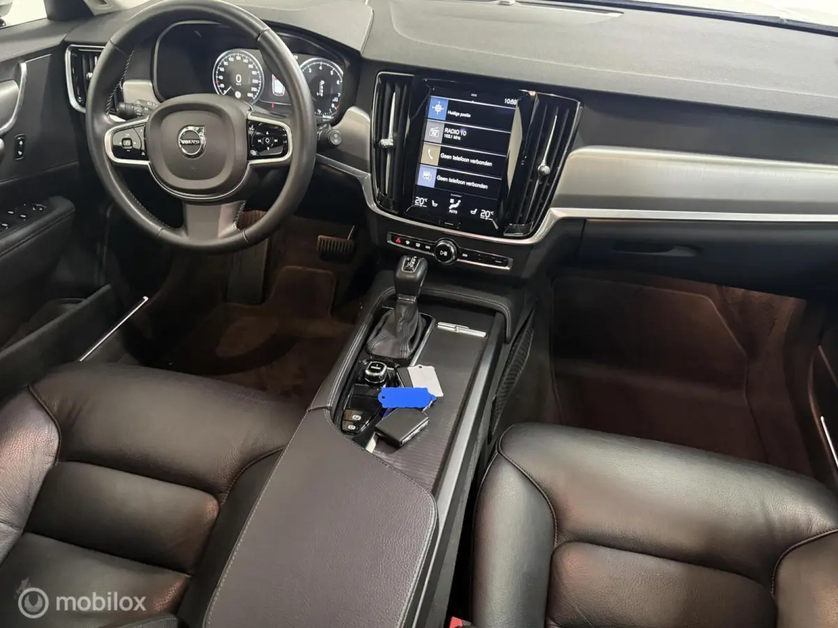 2.0 T5 Momentum NL-AUTO / PANO / LEER