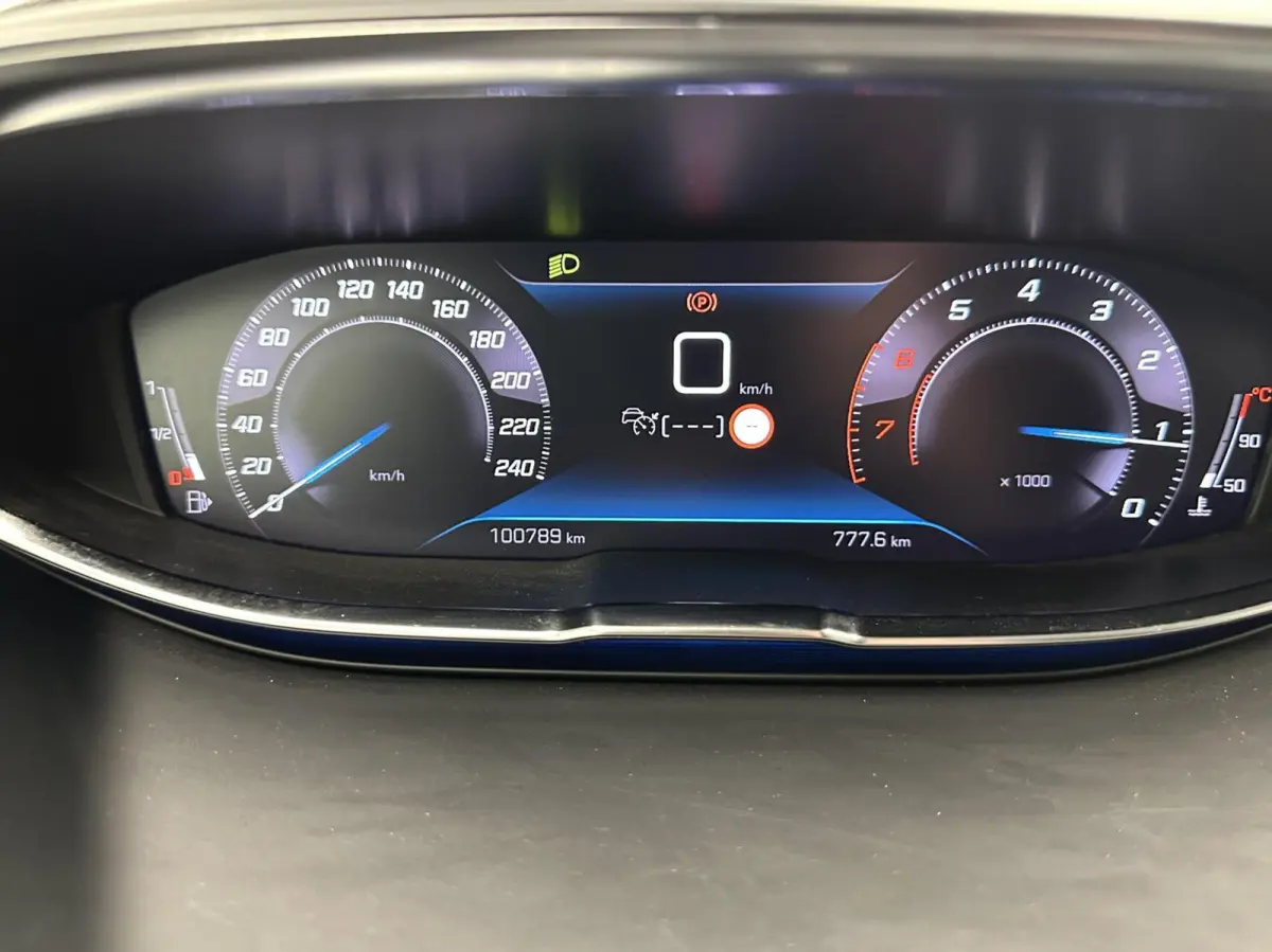 1.2 PureTech Blue Lease Allure TREKHAAK CAMERA LM ECC ADAPTIEF CRUISE LED CARPLAY.