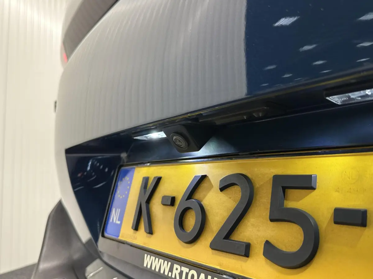 1.2 PureTech Blue Lease Allure TREKHAAK CAMERA LM ECC ADAPTIEF CRUISE LED CARPLAY.