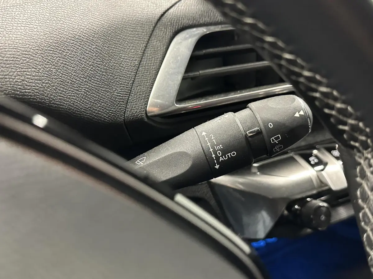 1.2 PureTech Blue Lease Allure TREKHAAK CAMERA LM ECC ADAPTIEF CRUISE LED CARPLAY.