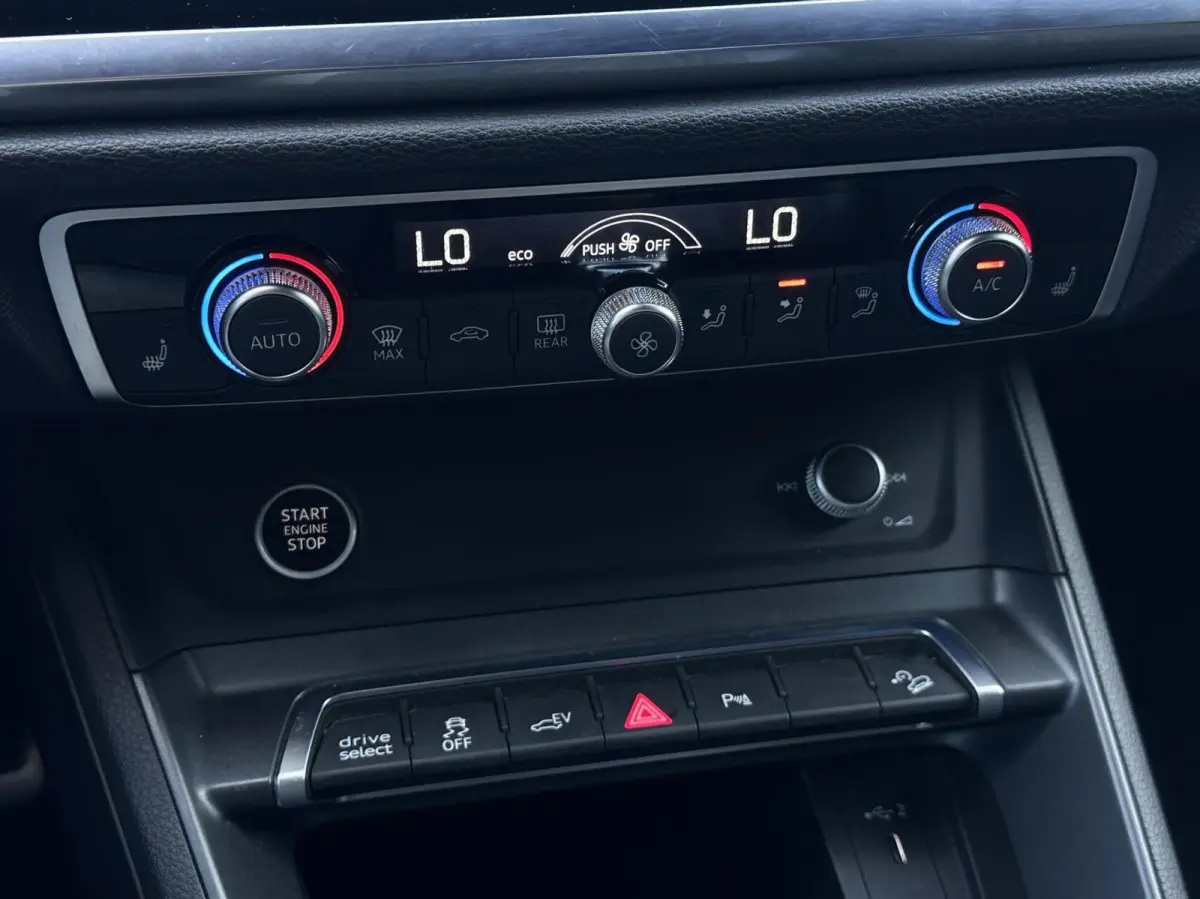 45 TFSI e S-Line Camera, Carplay, Trekhaak..