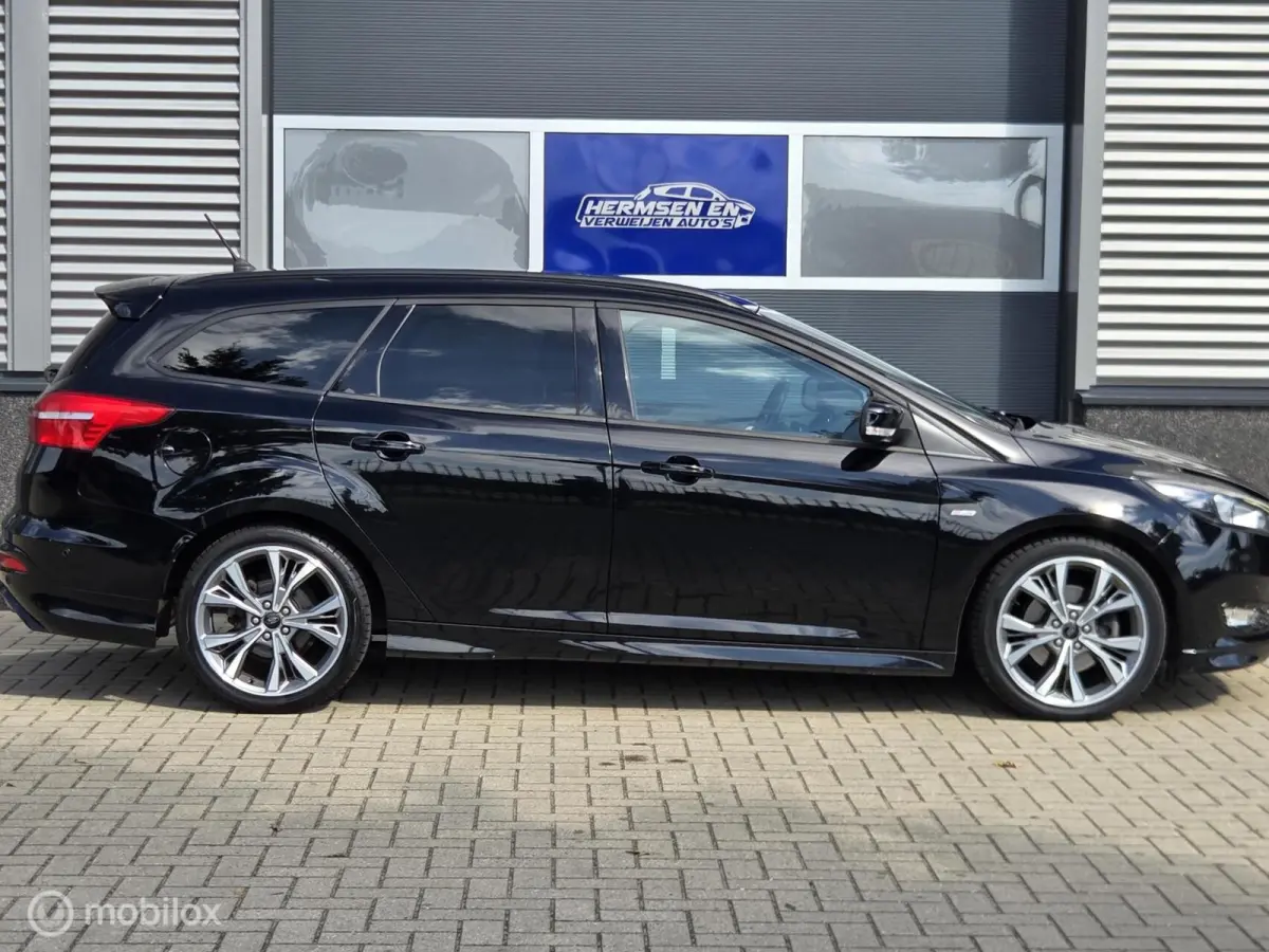 1.5 EcoBoost 150pk ST-Line Automaat trekhaak!