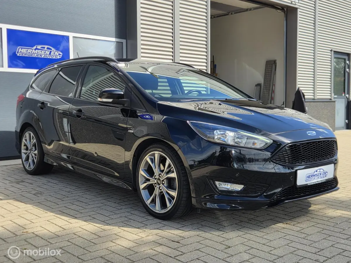 1.5 EcoBoost 150pk ST-Line Automaat trekhaak!