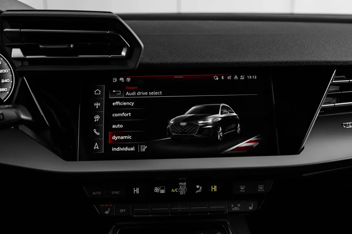 40 TFSI e Advanced edition | Buitenspiegels elektrisch verstel- en verwarmbaar | Extra getint glas | Full-LED koplampen