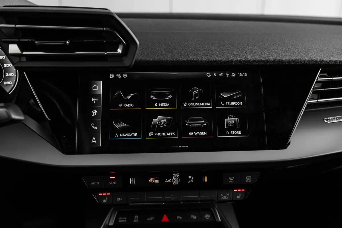 40 TFSI e Advanced edition | Buitenspiegels elektrisch verstel- en verwarmbaar | Extra getint glas | Full-LED koplampen
