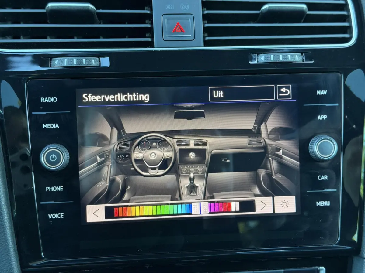 1.5 TSI Highline Business R - Line | PANORAMADAK | CARPLAY | CAMERA | SFEERVERLICHTING