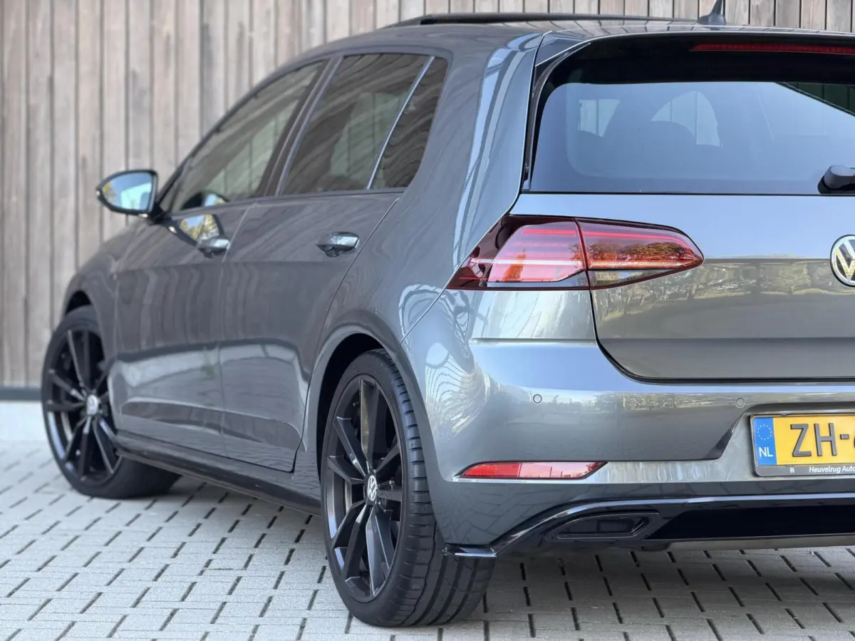 1.5 TSI Highline Business R - Line | PANORAMADAK | CARPLAY | CAMERA | SFEERVERLICHTING