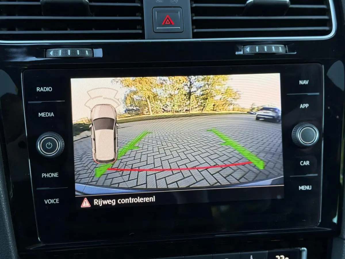 1.5 TSI Highline Business R - Line | PANORAMADAK | CARPLAY | CAMERA | SFEERVERLICHTING