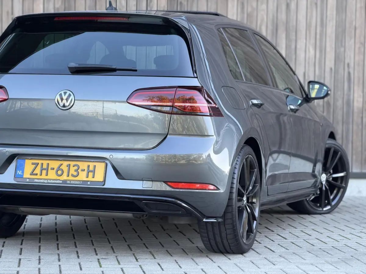 1.5 TSI Highline Business R - Line | PANORAMADAK | CARPLAY | CAMERA | SFEERVERLICHTING