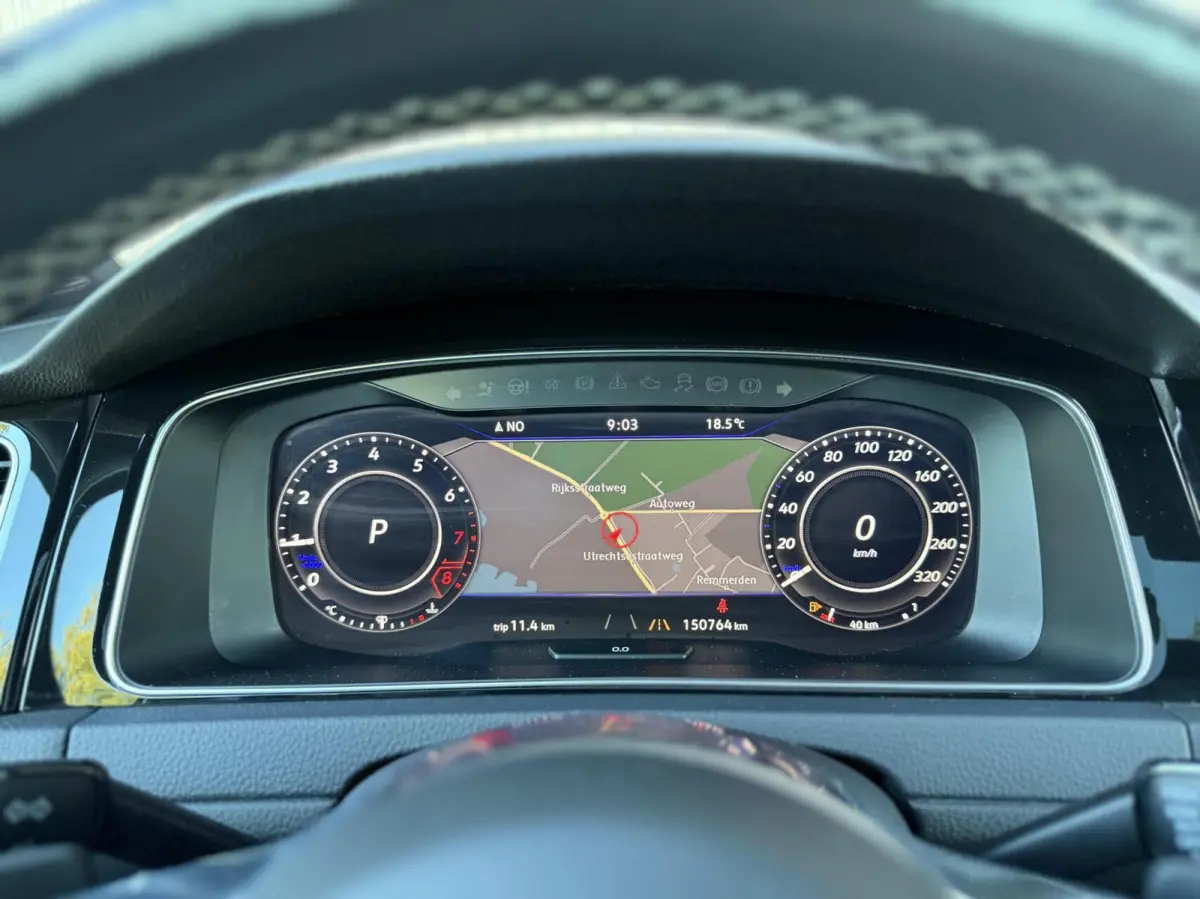 1.5 TSI Highline Business R - Line | PANORAMADAK | CARPLAY | CAMERA | SFEERVERLICHTING