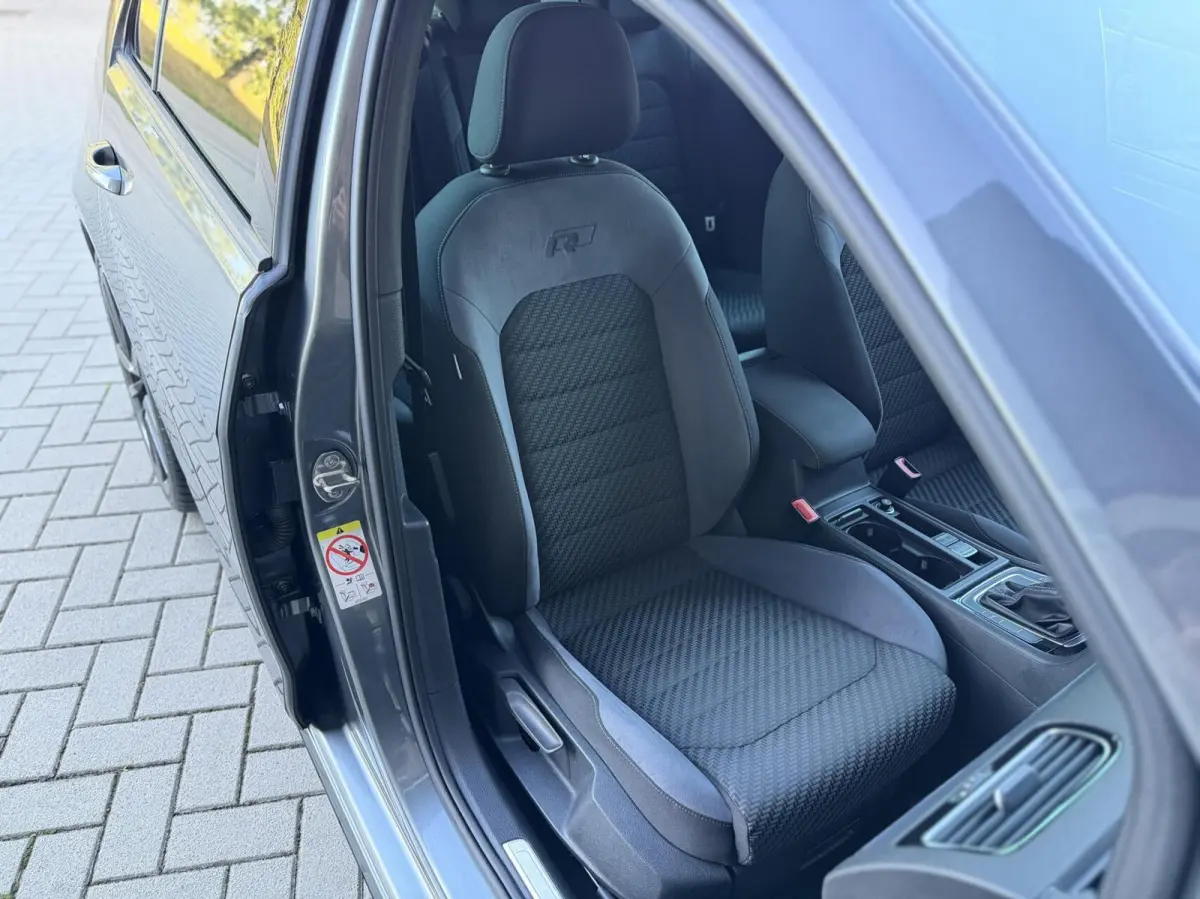 1.5 TSI Highline Business R - Line | PANORAMADAK | CARPLAY | CAMERA | SFEERVERLICHTING