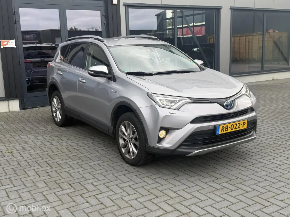 2.5 Hybrid AWD Executive Trekhaak