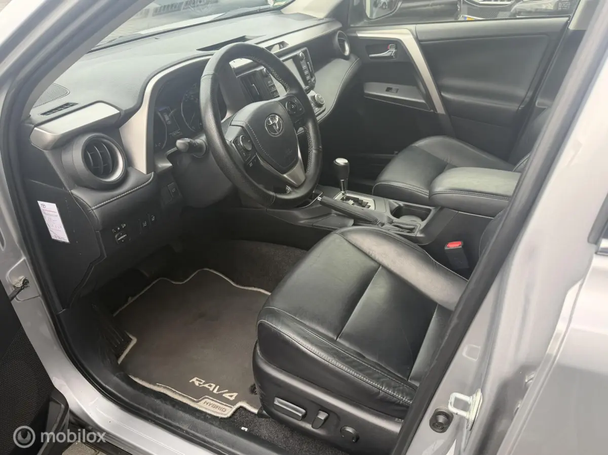 2.5 Hybrid AWD Executive Trekhaak