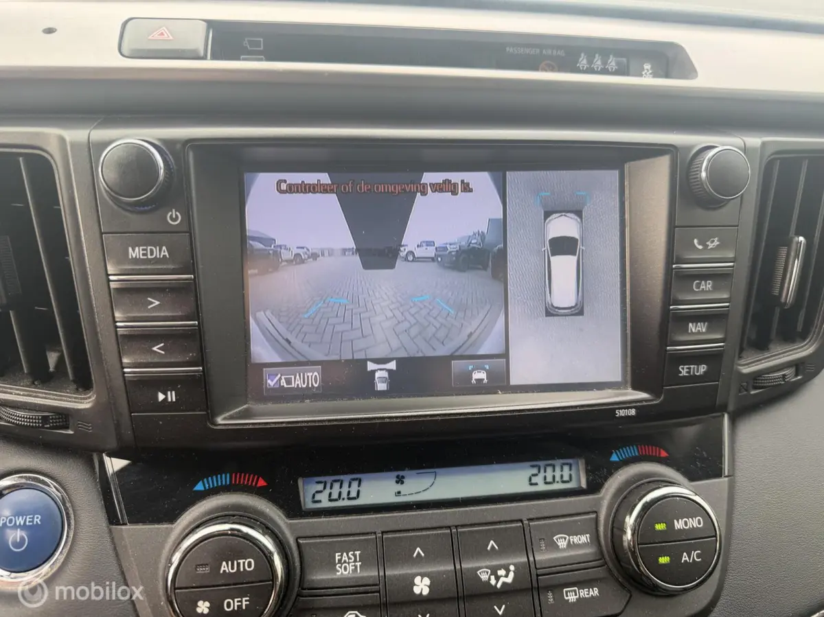2.5 Hybrid AWD Executive Trekhaak
